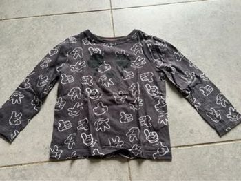 T-shirt