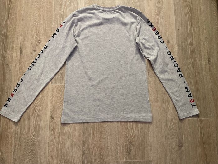 TEE shirt manches longues gris clair taille S creeks en excellent état - photo numéro 2