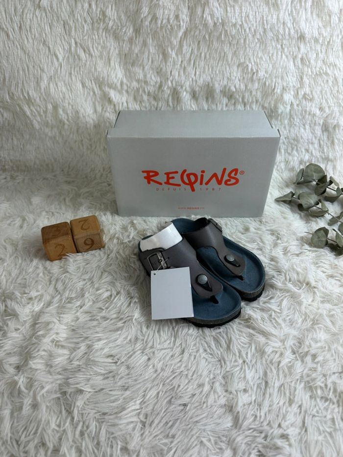Paire de claquette Reqins taille 29