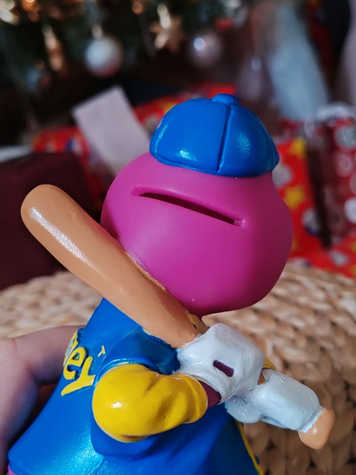 Figurine tirelire Barney dinosaure violet baseball - photo numéro 8