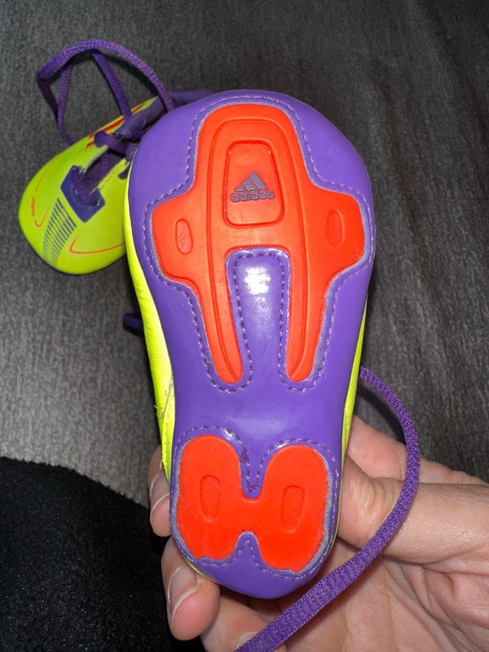 Chaussons Adidas 17 - photo numéro 2