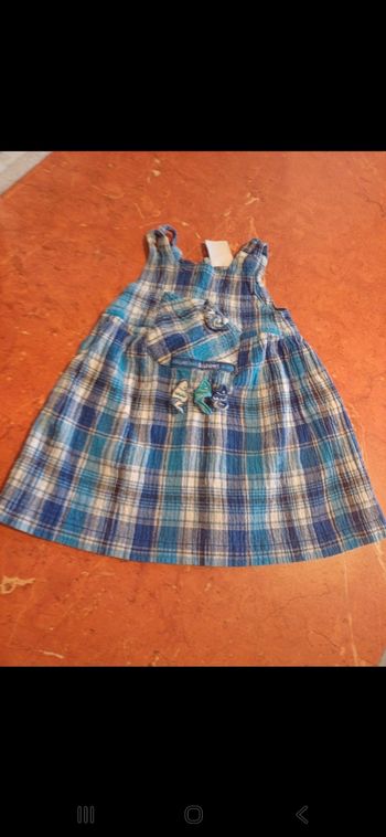 Robe bébé taille 6 mois