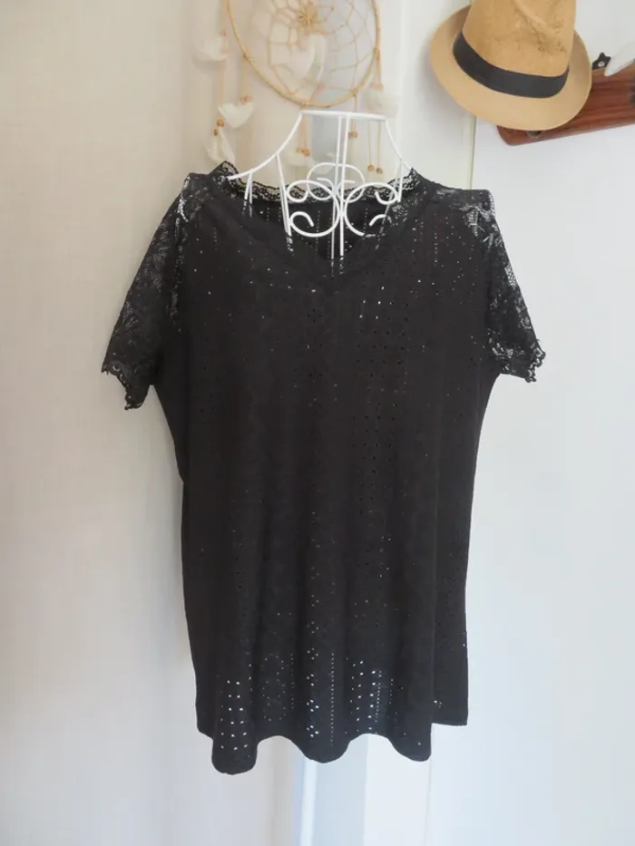 tee shirt