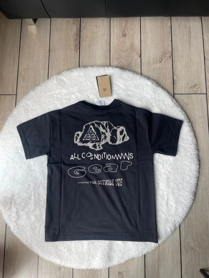 Tee shirt Nike acg - photo numéro 2