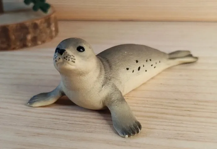 Schleich phoque a pois Figurine animal de la Mer