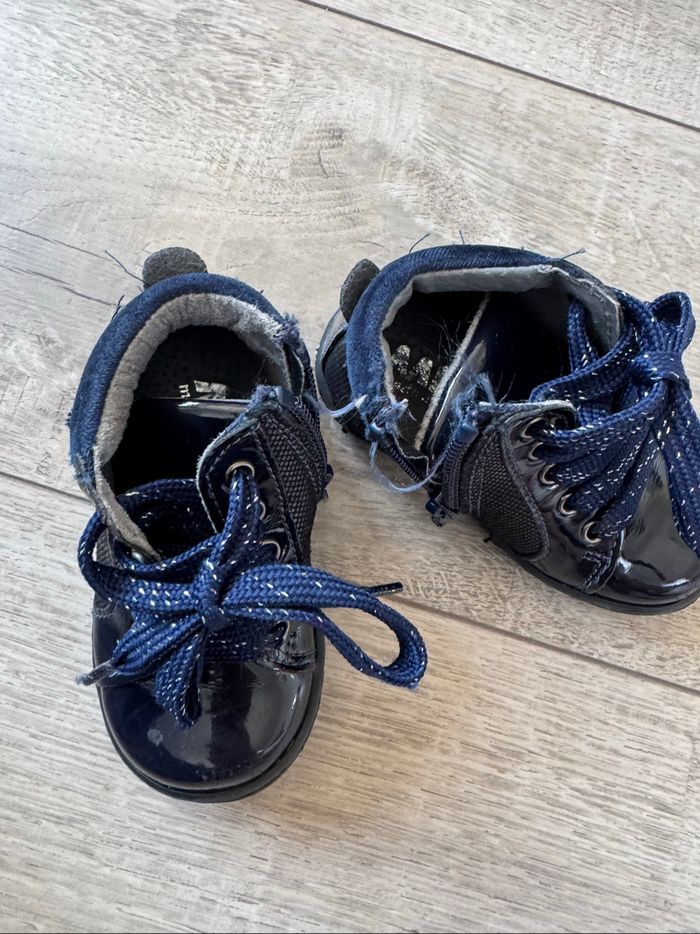 Chaussure bébé - photo numéro 3