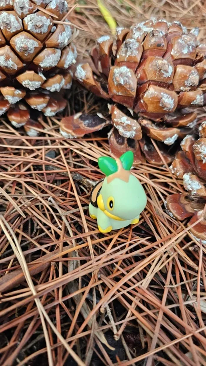 Super figurine Pokemon Nintendo finger puppet tortipouss - photo numéro 3