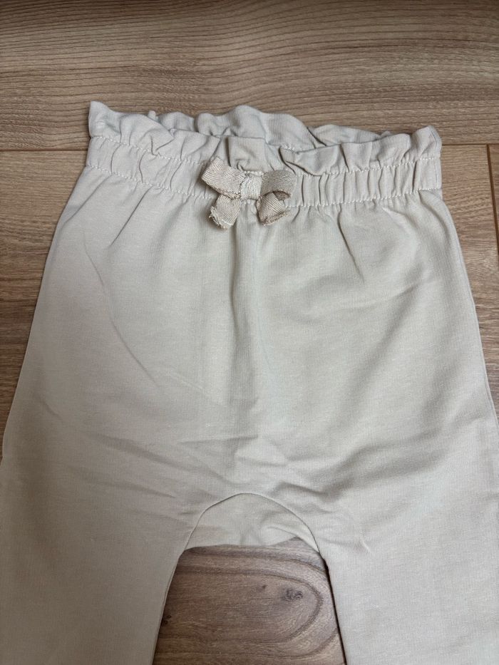 Pantalon beige style sarouel 12 mois - photo numéro 4
