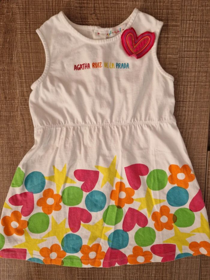 Robe Agatha Ruiz de la Prada 4 ans en très bon état