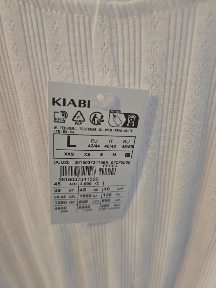 Crop top blanc neuf Kiabi - photo numéro 2