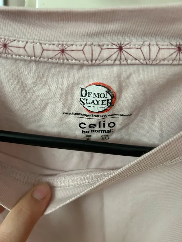 T-shirt nezuko celio XL rose - photo numéro 2