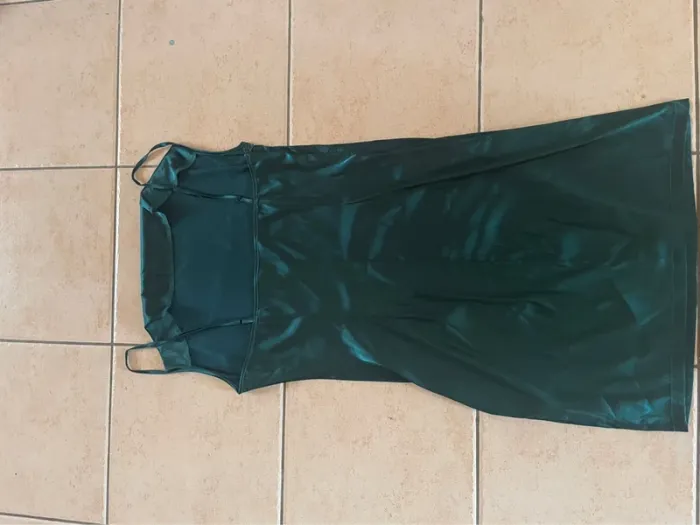 Robe shein L - photo numéro 3