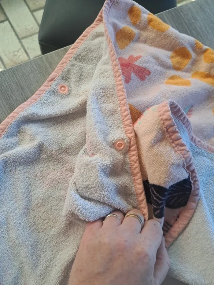Poncho de bain 1/3 ans - photo numéro 4