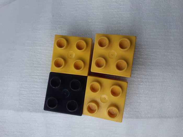 Lego Duplo Oeil jaune noir marque lego - photo numéro 2