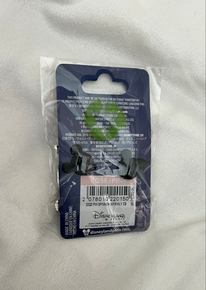 Pin’s Officiel Disneyland Paris 30 ans - photo numéro 2