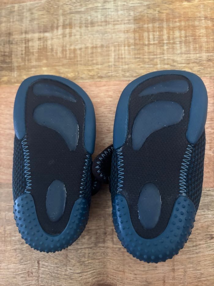 Chaussons taille 23 - photo numéro 5