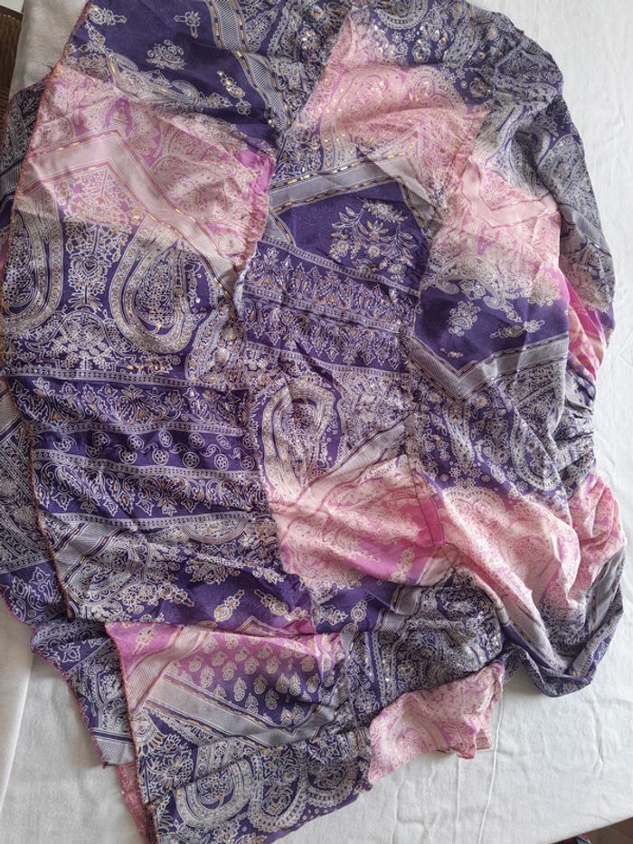 Magnifique robe bohème lovy en soie neuve - photo numéro 7