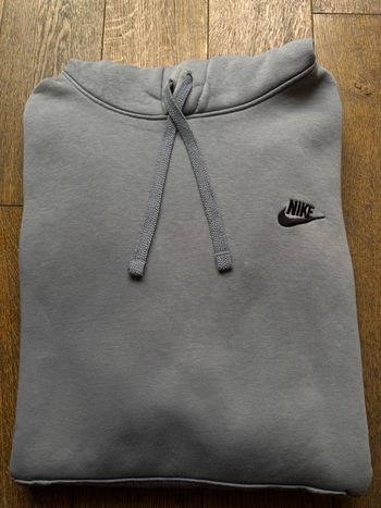 Sweat Nike gris anthracite