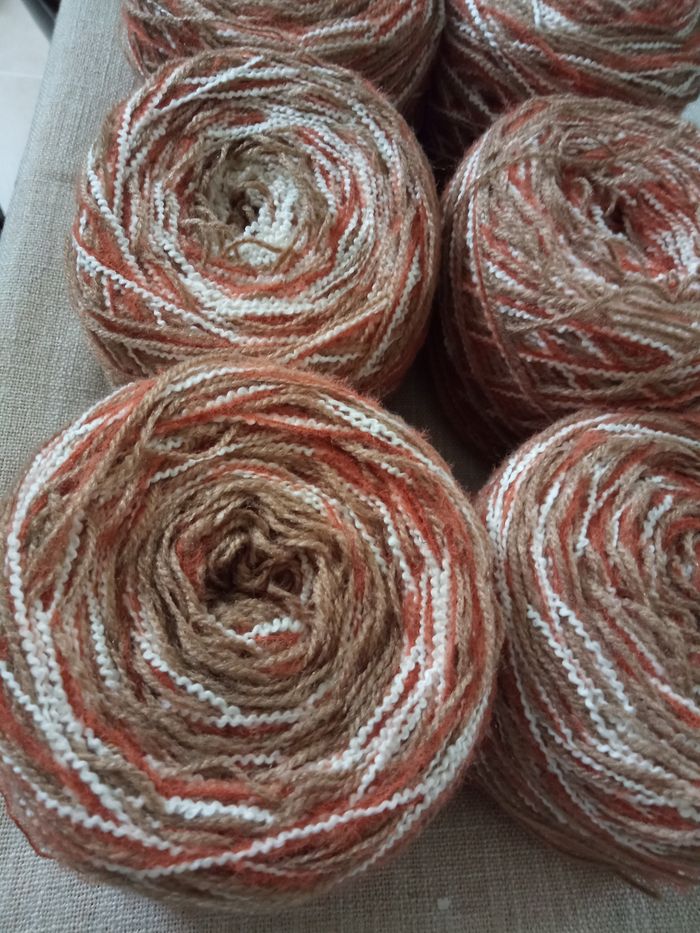 Lot de 6 Pelotes Fantaisies Marron Roux, Marron/Kaki et Blanc (580g) - photo numéro 2