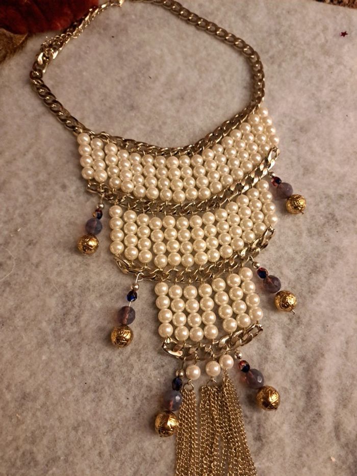 Collier original blanc et doré - photo numéro 5