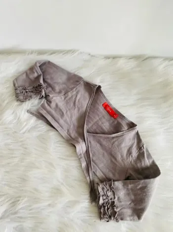 Gilet court boléro bébé fille 6 mois