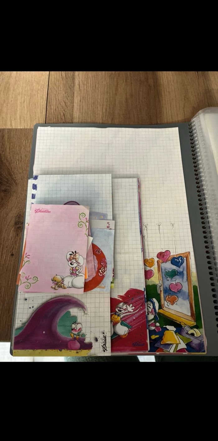 Lot 94 feuilles Diddl