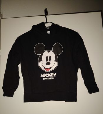 Sweat mickey Disney taille 128 soit 8 ans