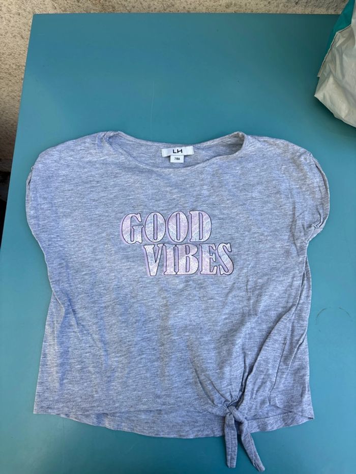 T shirt t 7/8 ans