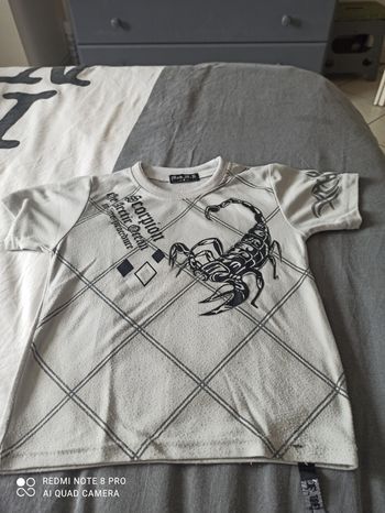 T shirt gris imprimé 8 ans