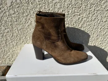 Bottines en daim Morena gabbrielli T37
