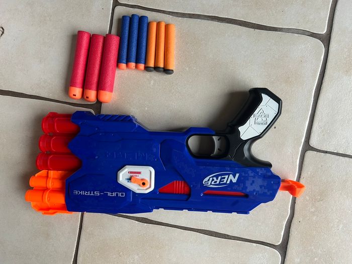 Nerf Dual Strike