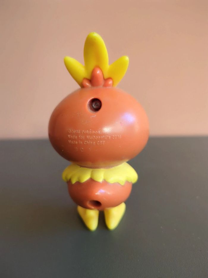 figurine pokémon Poussifeu - photo numéro 2
