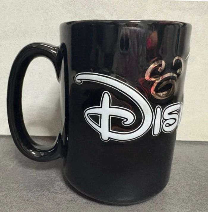 Tasse noire & argentée Disneyland Paris – Tour Eiffel