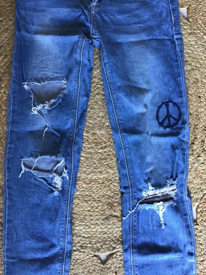 Jeans slim troué de la taille 36 marque Tally Weijl - photo numéro 4