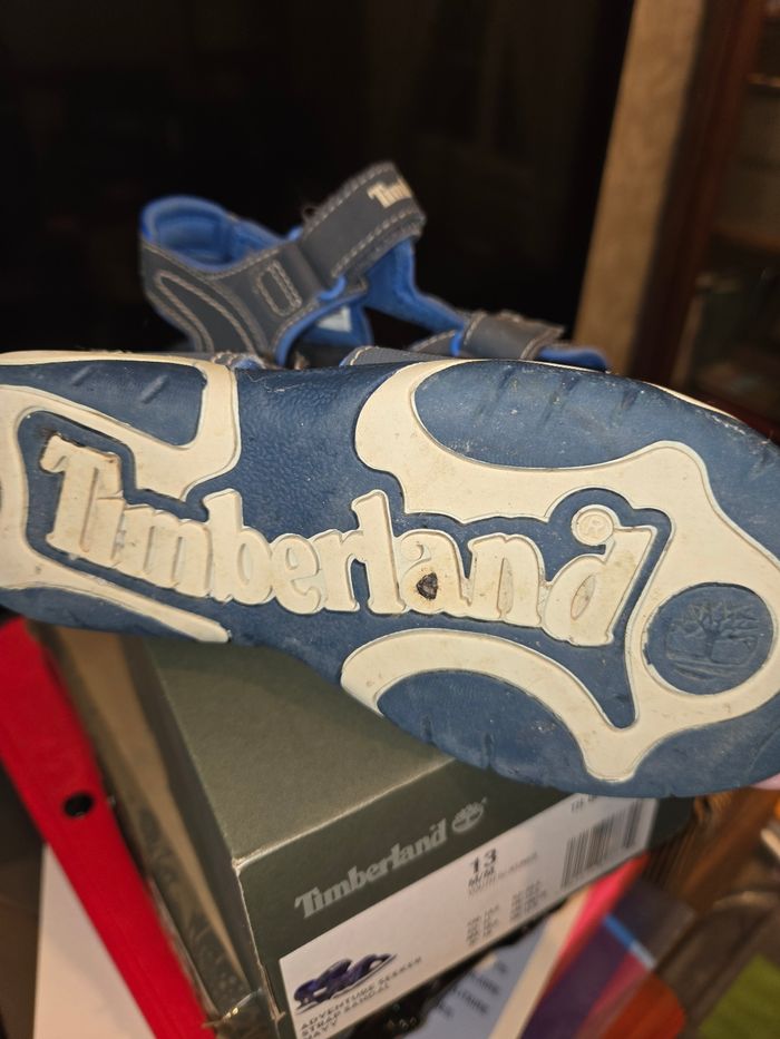Sandales Timberland bleus  pointure  31 - photo numéro 4
