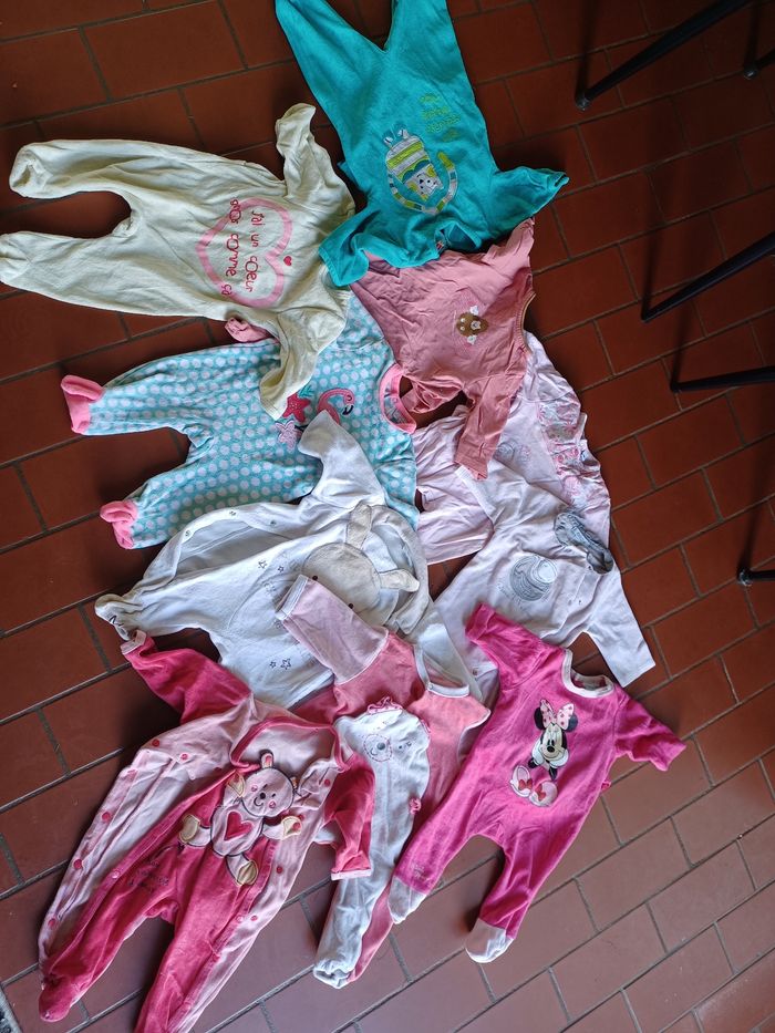 Lot des pyjama - photo numéro 2