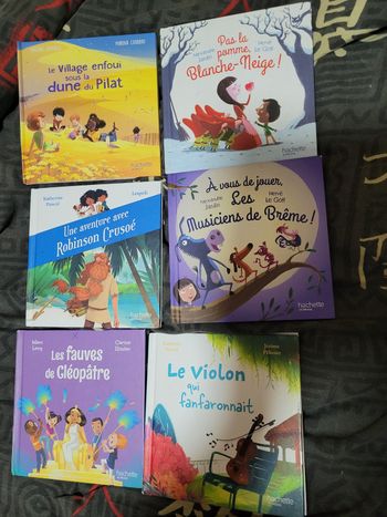Petits livres Hachette