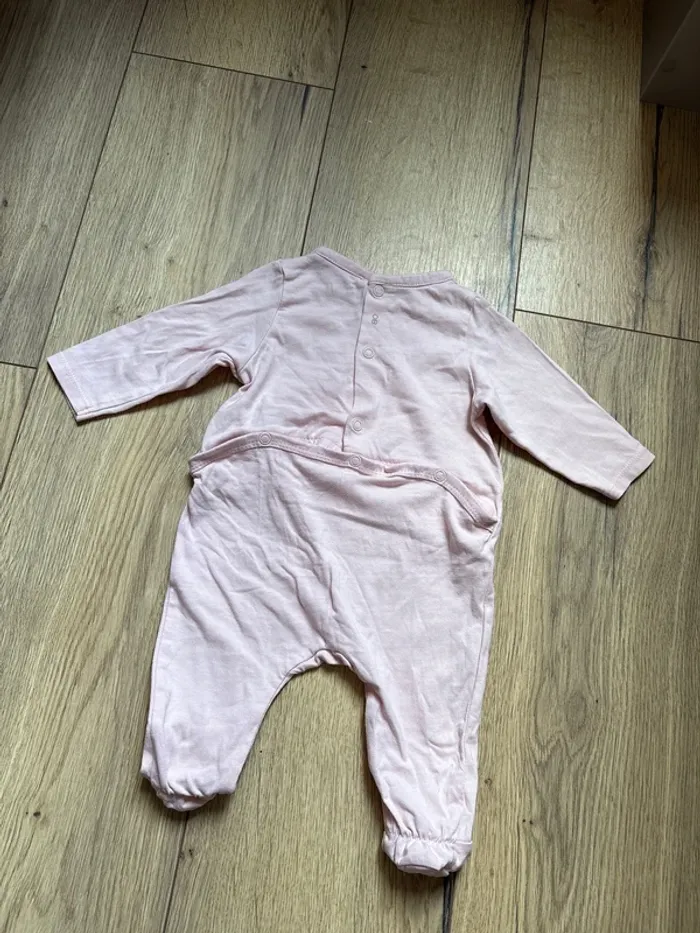 Pyjama fin - photo numéro 3