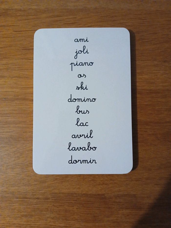 J'apprends à lire avec montessori - photo numéro 7