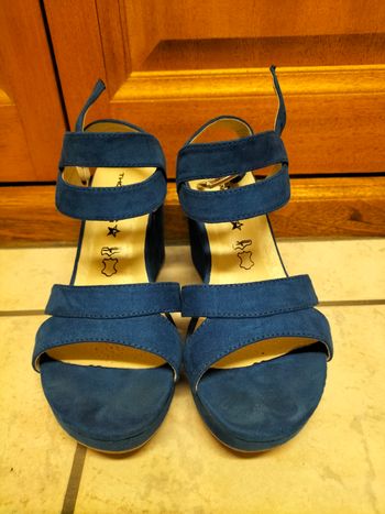 Nu-pieds Bleu, talon 10cm