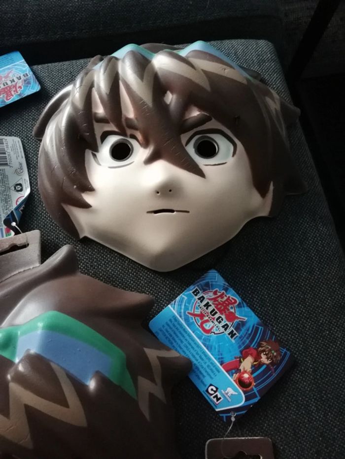 Lot de 5 masques en mousse bakugan pour déguisement - photo numéro 6