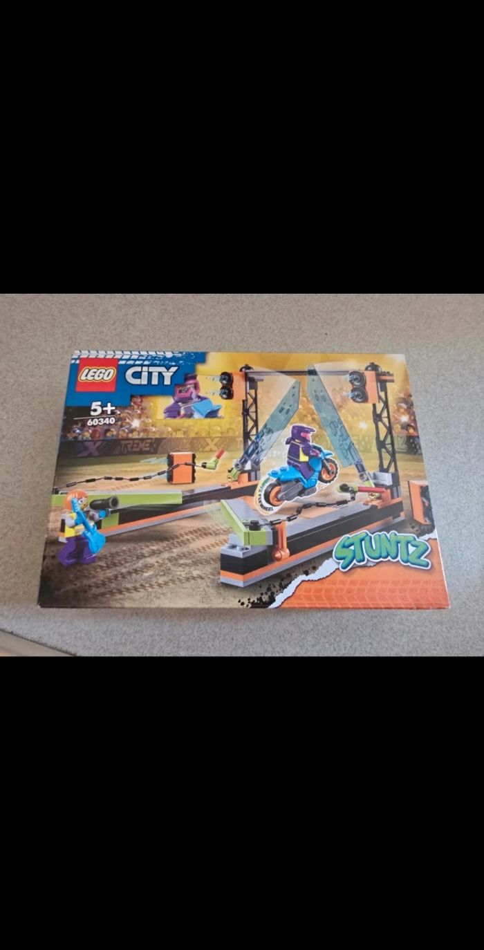 Lego city n°60340