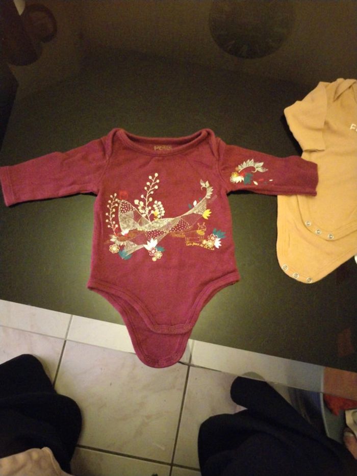 3 bodies - photo numéro 5