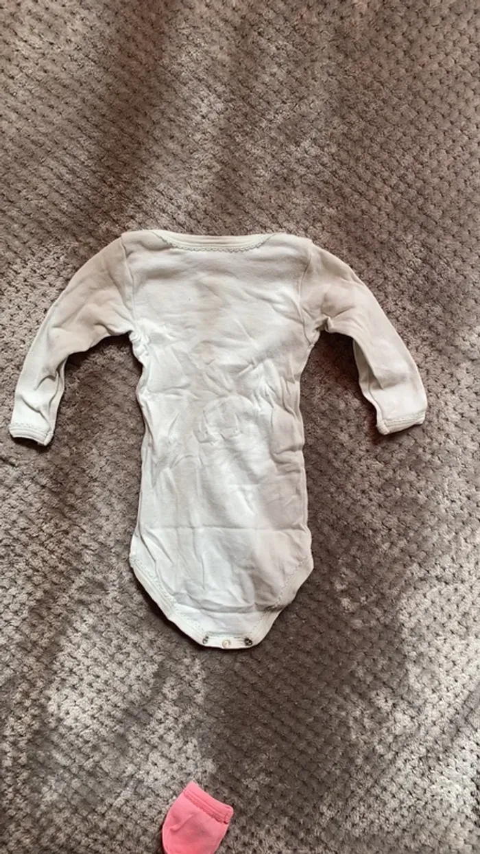 Lot bodies Petit Bateau - photo numéro 5