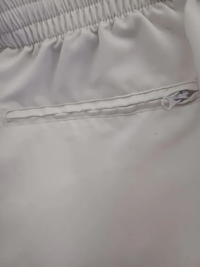 Short / bermuda blanc - photo numéro 3