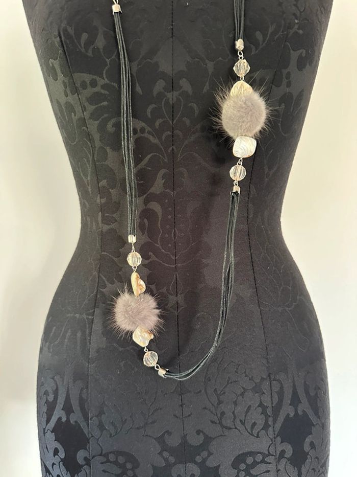 Long collier a pom-poms - photo numéro 5