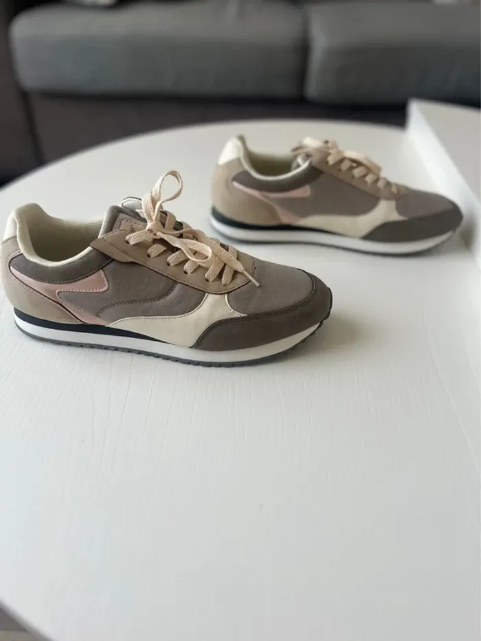 Chaussure - photo numéro 2