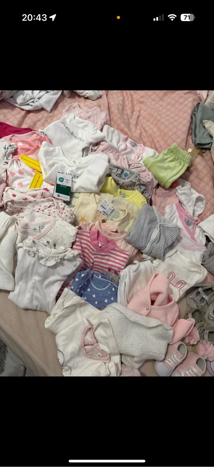 Lot vêtement bébé fille 1-9 mois