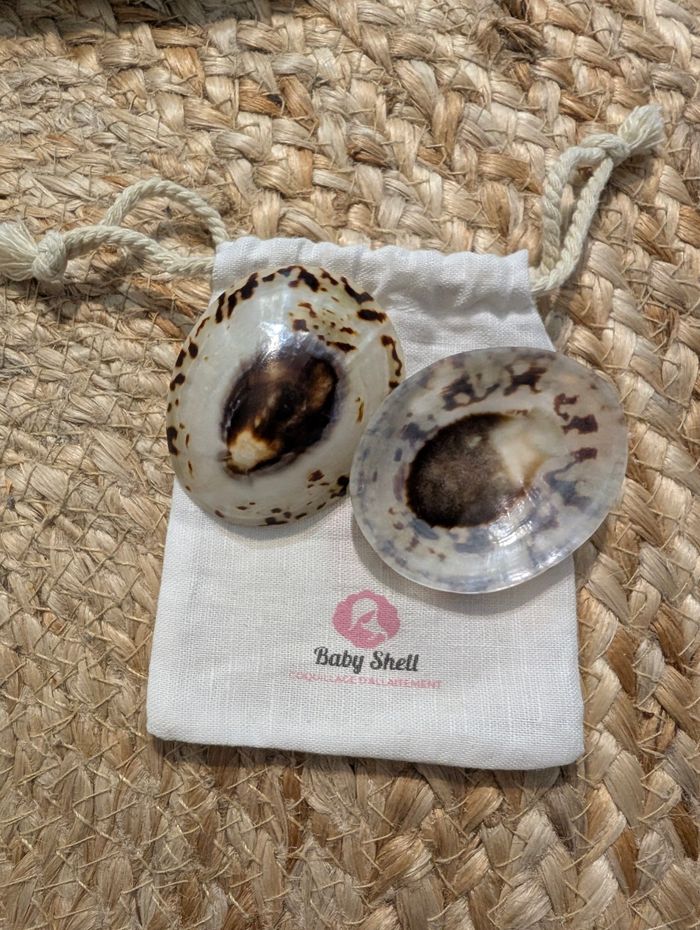 Coquillages d’allaitement (S) + accessoires offerts - photo numéro 2
