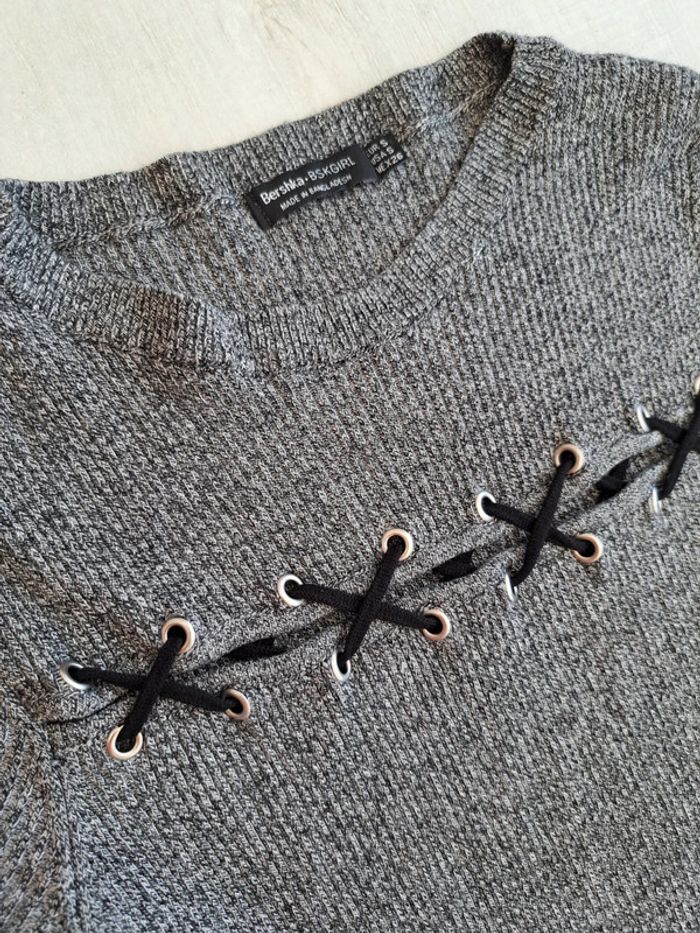 Robe pull Bershka - taille S - Côtelée - Laçage poitrine décolleté - photo numéro 2